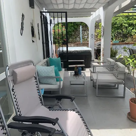 Casa Vista Maroma Casa de Campo Cómpeta